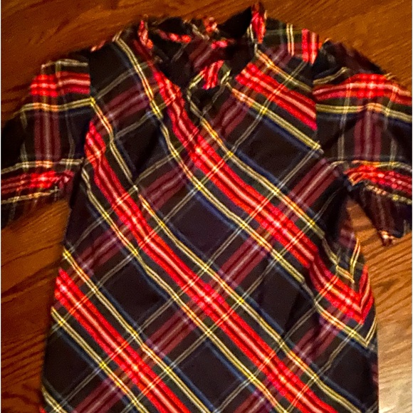 Short sleeve plaid shirt- perfect for the holidays or any day it is so pretty - Picture 1 of 4